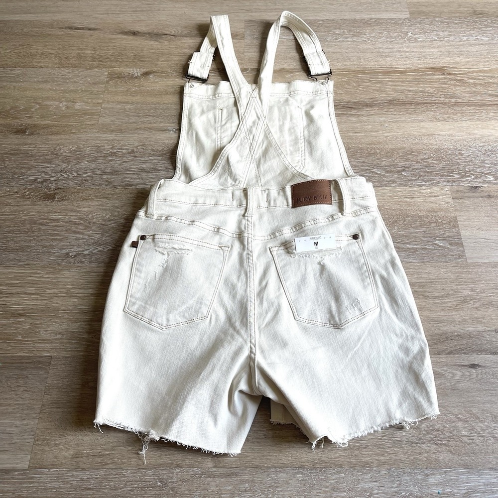 NWT Women's Judy Blue Shortalls Med ECRU Denim Jean Overall Shorts Mild Distress - Picture 10 of 10